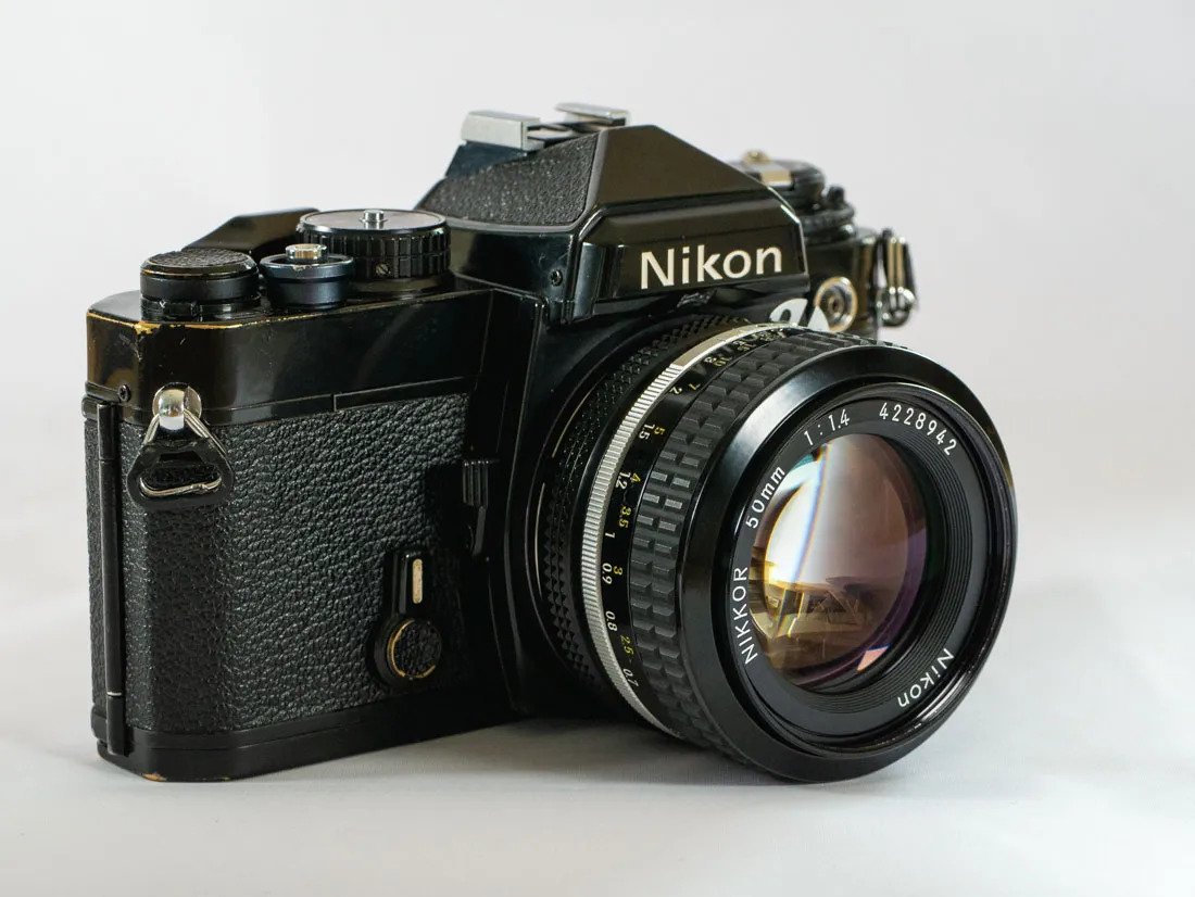 Nikon FE (1978)